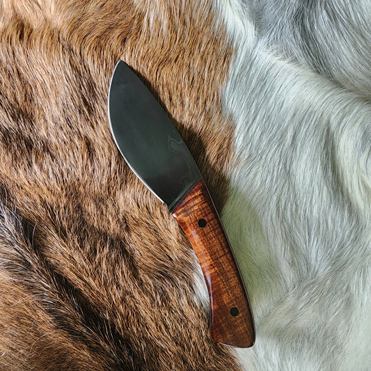 Drop Point Skinner – 1084 Carbon