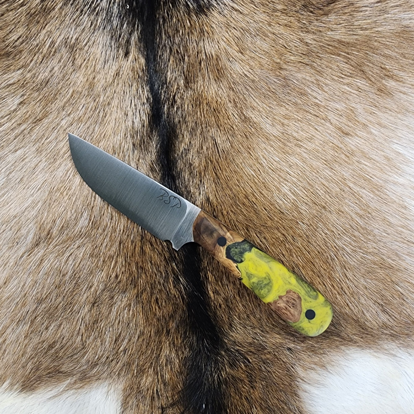 Drop Point Hunter – 14C28N Stainless