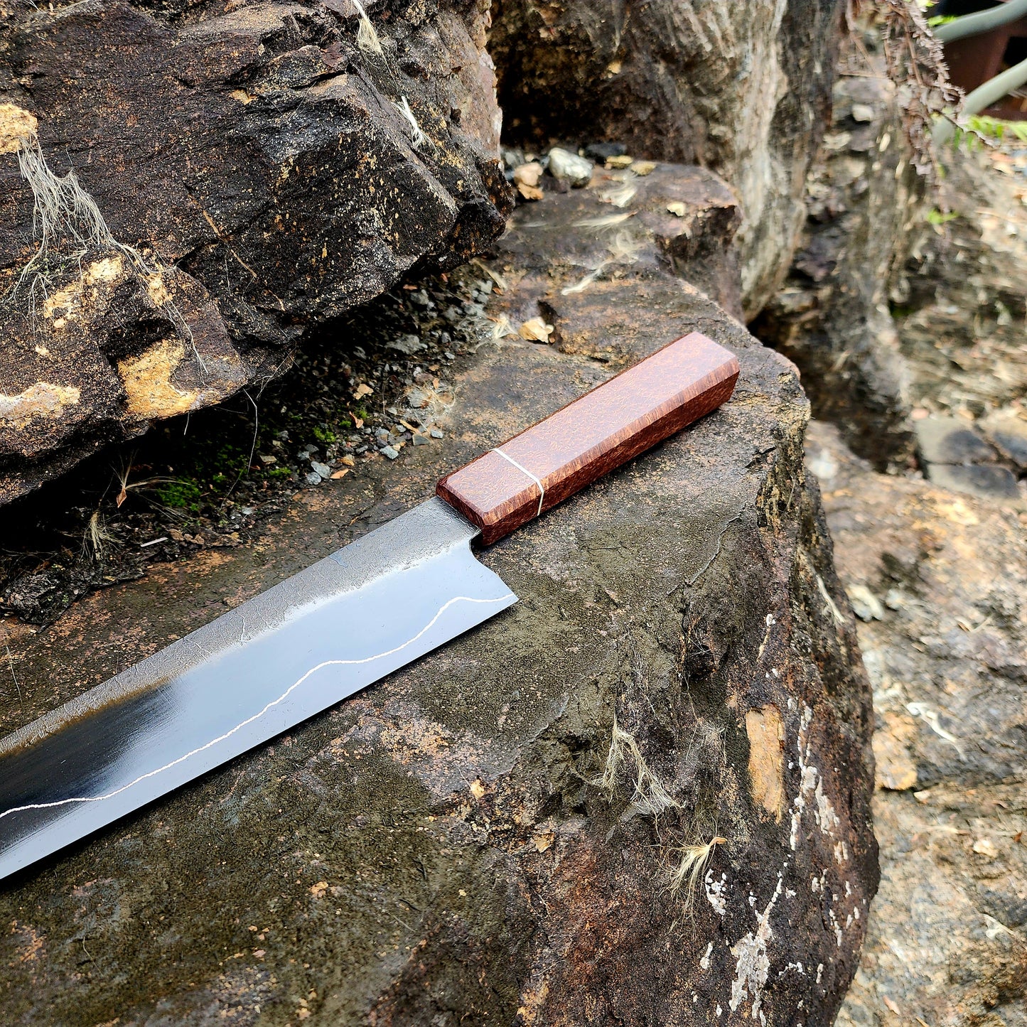 "Sagittarius A" San Mai Chef's Knife - 80CrV2/Ni/1020
